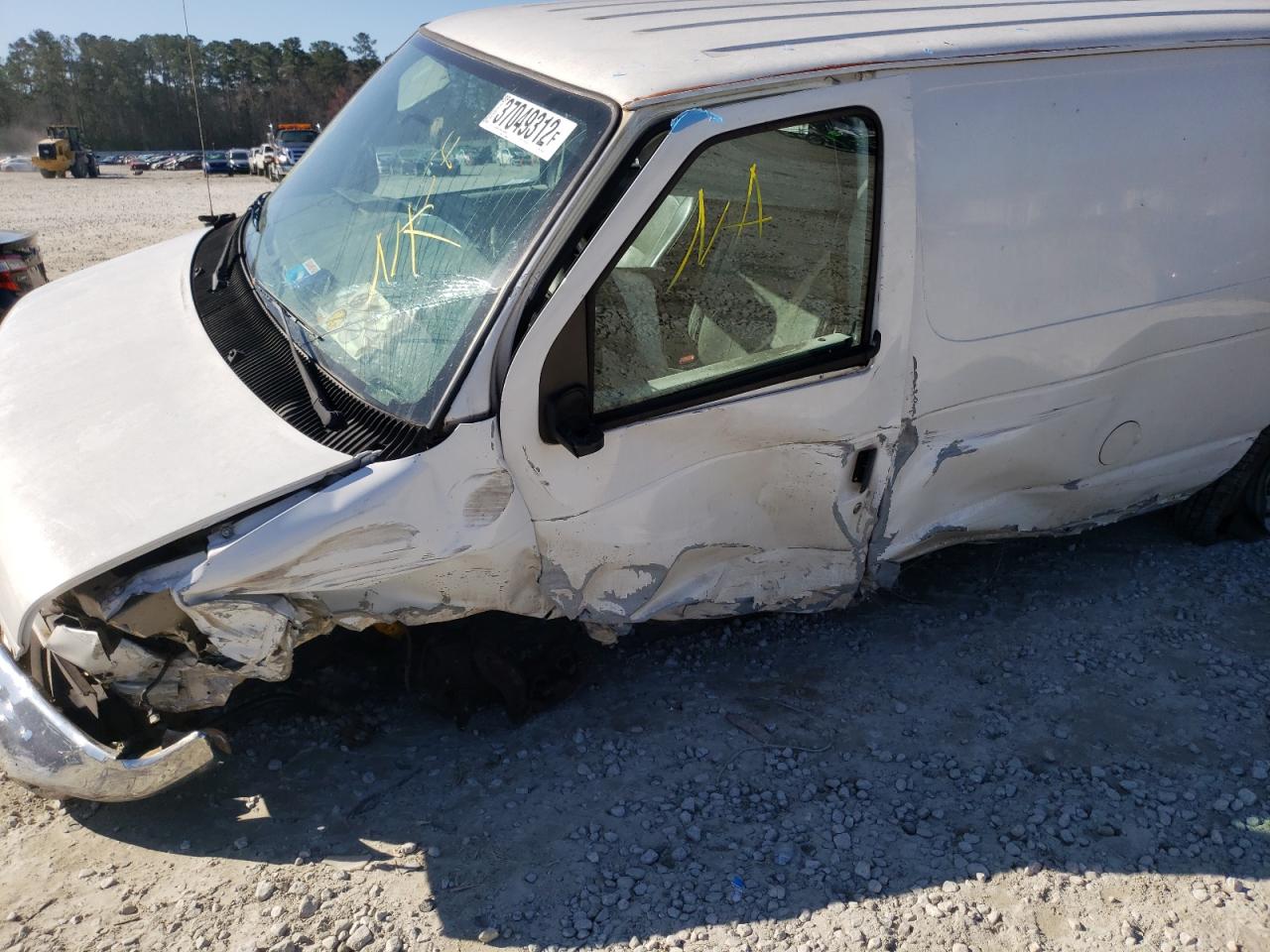 صورة رقم 10 من المزاد - 2005 FORD ECONOLINE مع VIN 1FTNS24W55HB25658