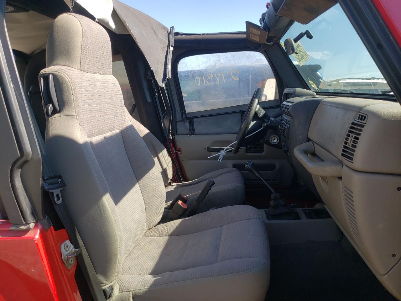 Photo 5 from auction – 2004 JEEP WRANGLER / with VIN 1J4FA29104P704074