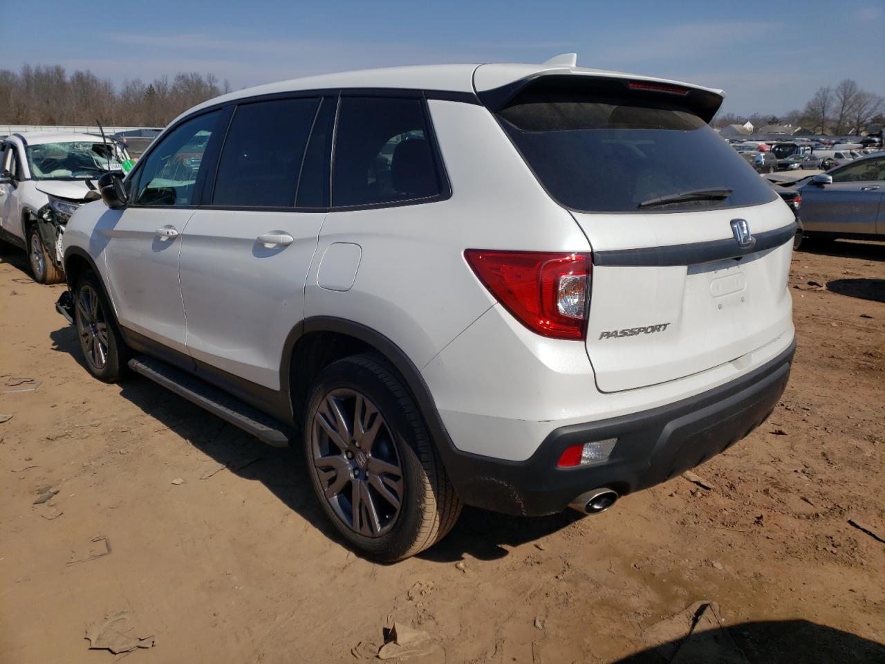 Photo 3 from auction – 2020 HONDA PASSPORT E with VIN 5FNYF8H52LB020689