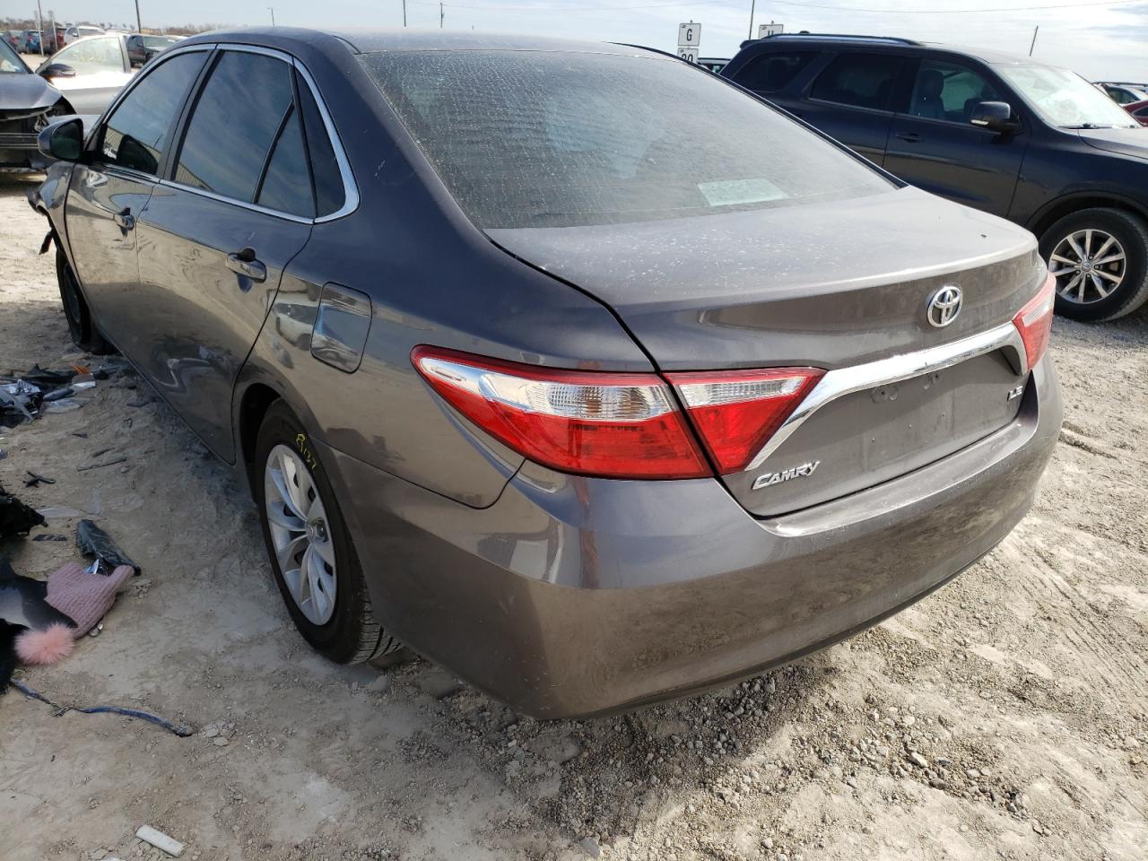 Photo 3 from auction – 2016 TOYOTA CAMRY LE with VIN 4T4BF1FK9GR581881