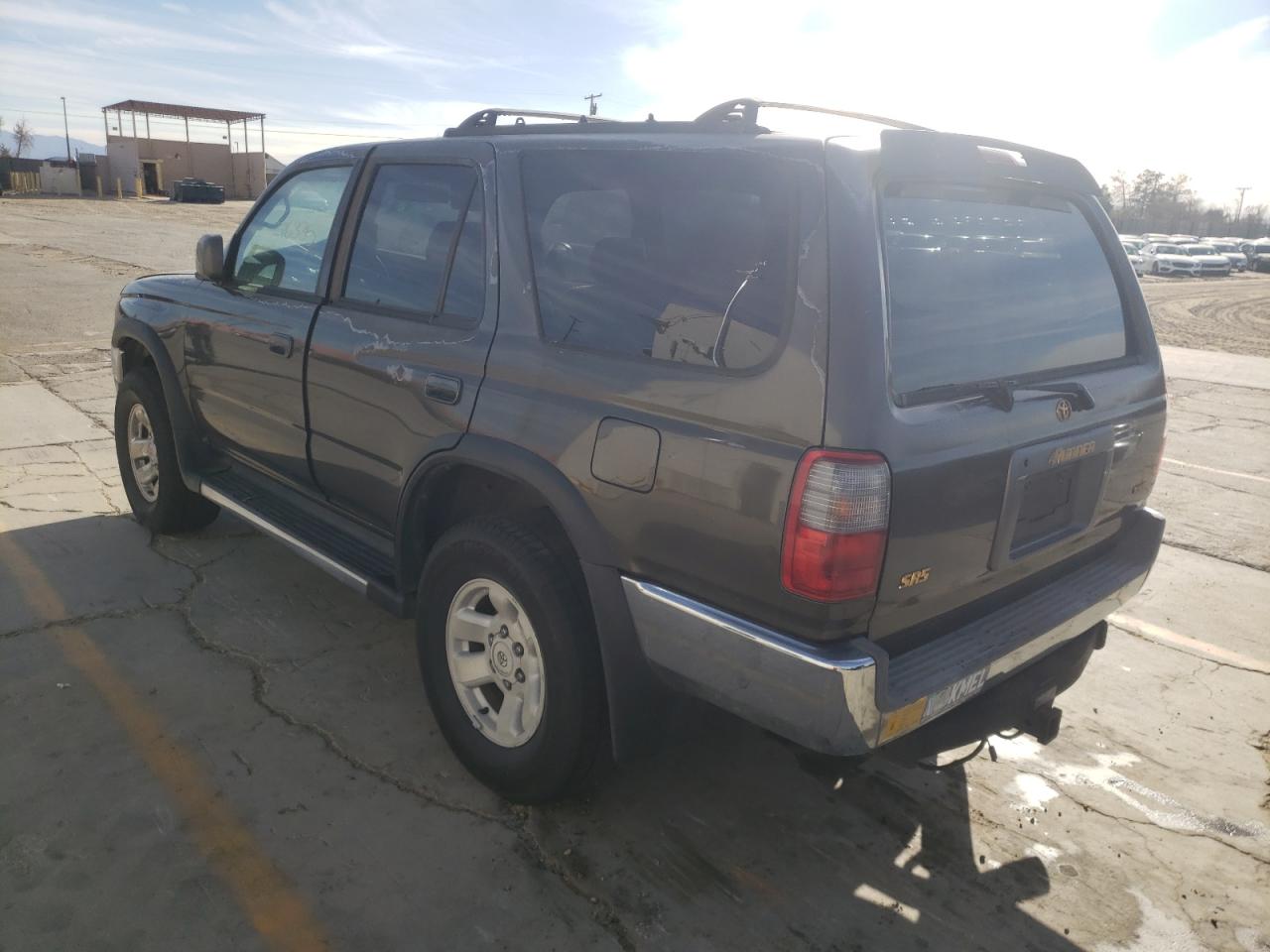 Photo 3 from auction – 1998 TOYOTA 4RUNNER SR with VIN JT3HN86RXW0182876