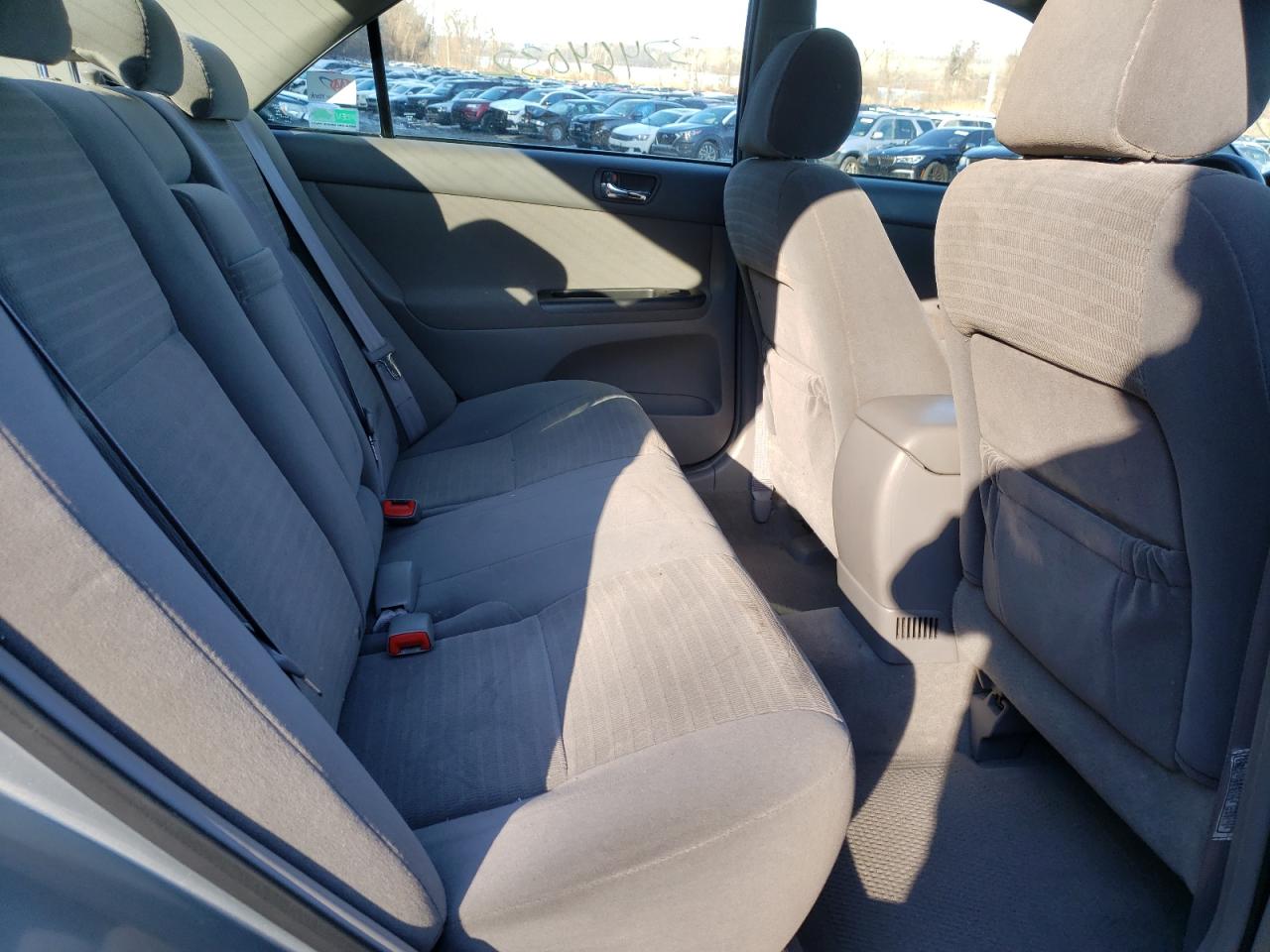 Photo 6 from auction – 2006 TOYOTA CAMRY LE with VIN 4T1BE32K66U674029