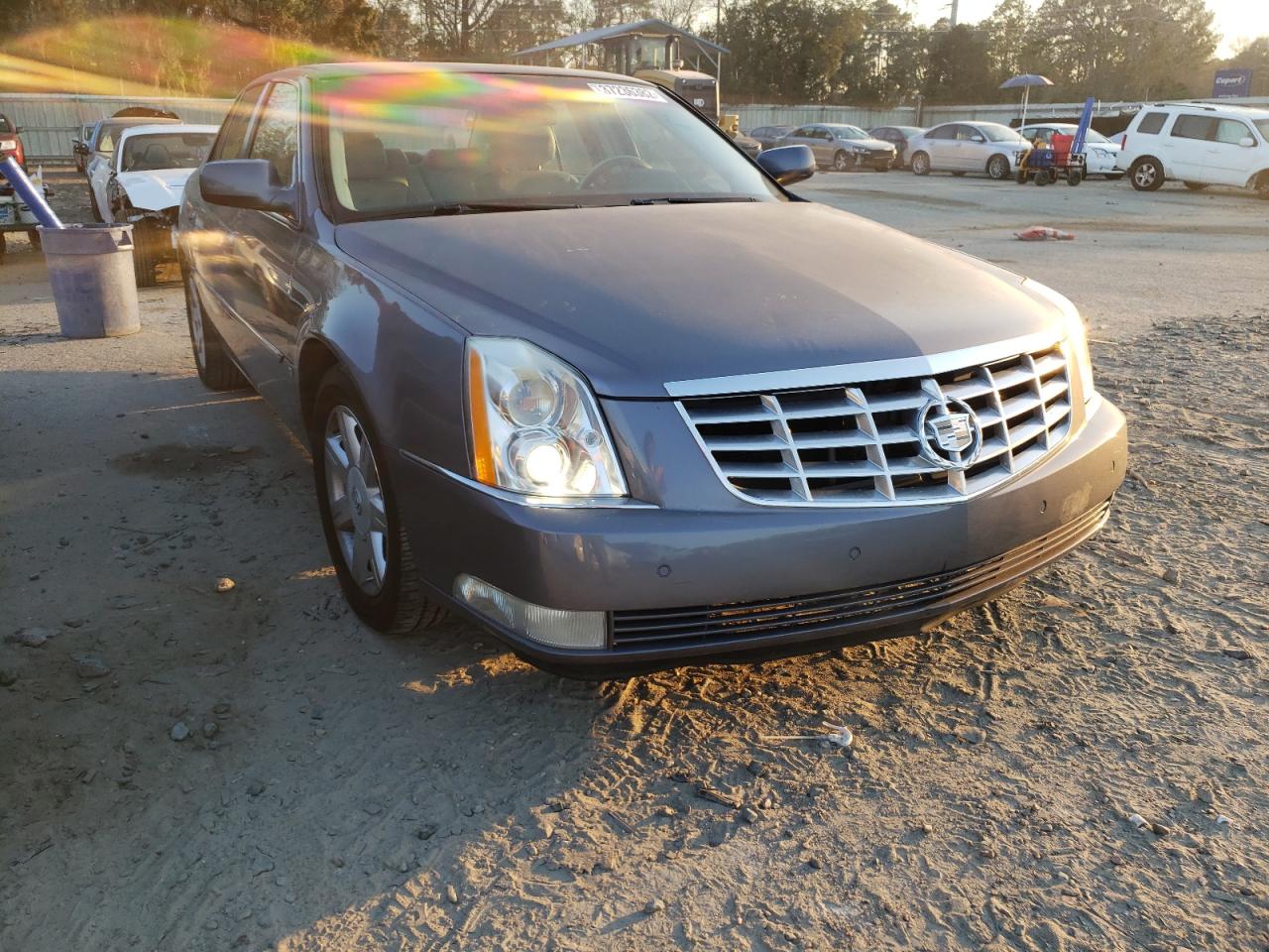 Photo 1 from auction – 2007 CADILLAC DTS with VIN 1G6KD57Y97U164259