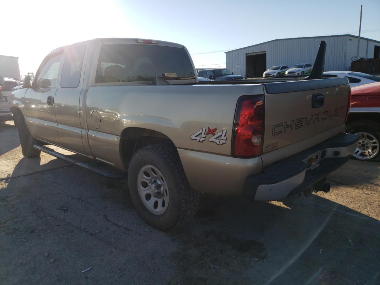 Photo 3 from auction – 2006 CHEVROLET silverado with VIN 1GCEK19B66Z276715