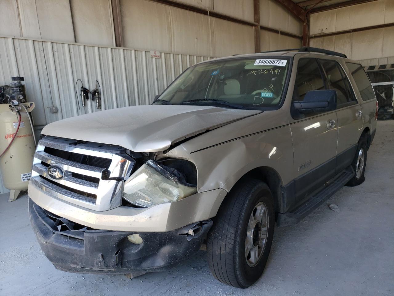 Photo 2 from auction – 2007 FORD EXPEDITION with VIN 1FMFU15517LA26491
