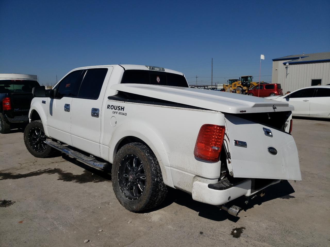 Photo 3 from auction – 2004 FORD F150 SUPER with VIN 1FTPW14584KC85789