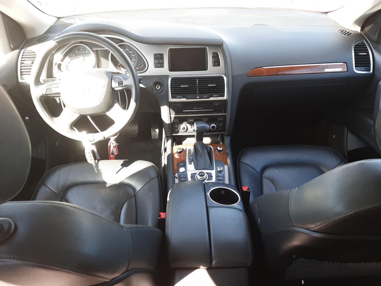 Photo 9 from auction – 2014 AUDI Q7 PREMIUM with VIN WA1LGAFE5ED013242