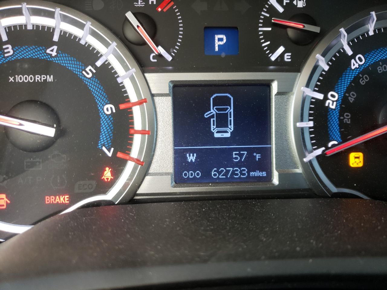 Photo 8 from auction – 2016 TOYOTA 4RUNNER SR with VIN JTEBU5JR8G5347088