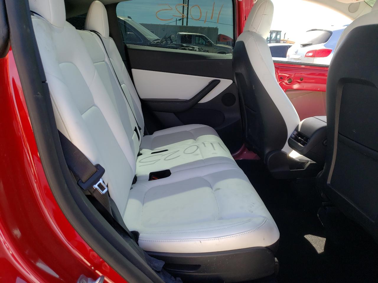Photo 6 from auction – 2021 TESLA MODEL Y with VIN 5YJYGAEE1MF245177