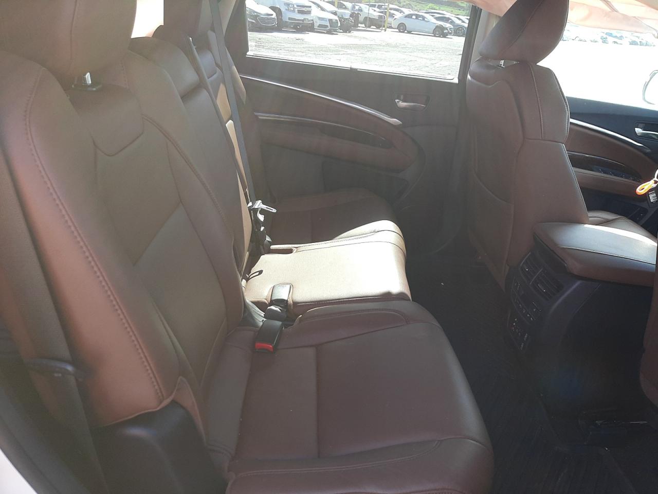 Photo 6 from auction – 2017 ACURA MDX TECHNO with VIN 5FRYD4H70HB033270