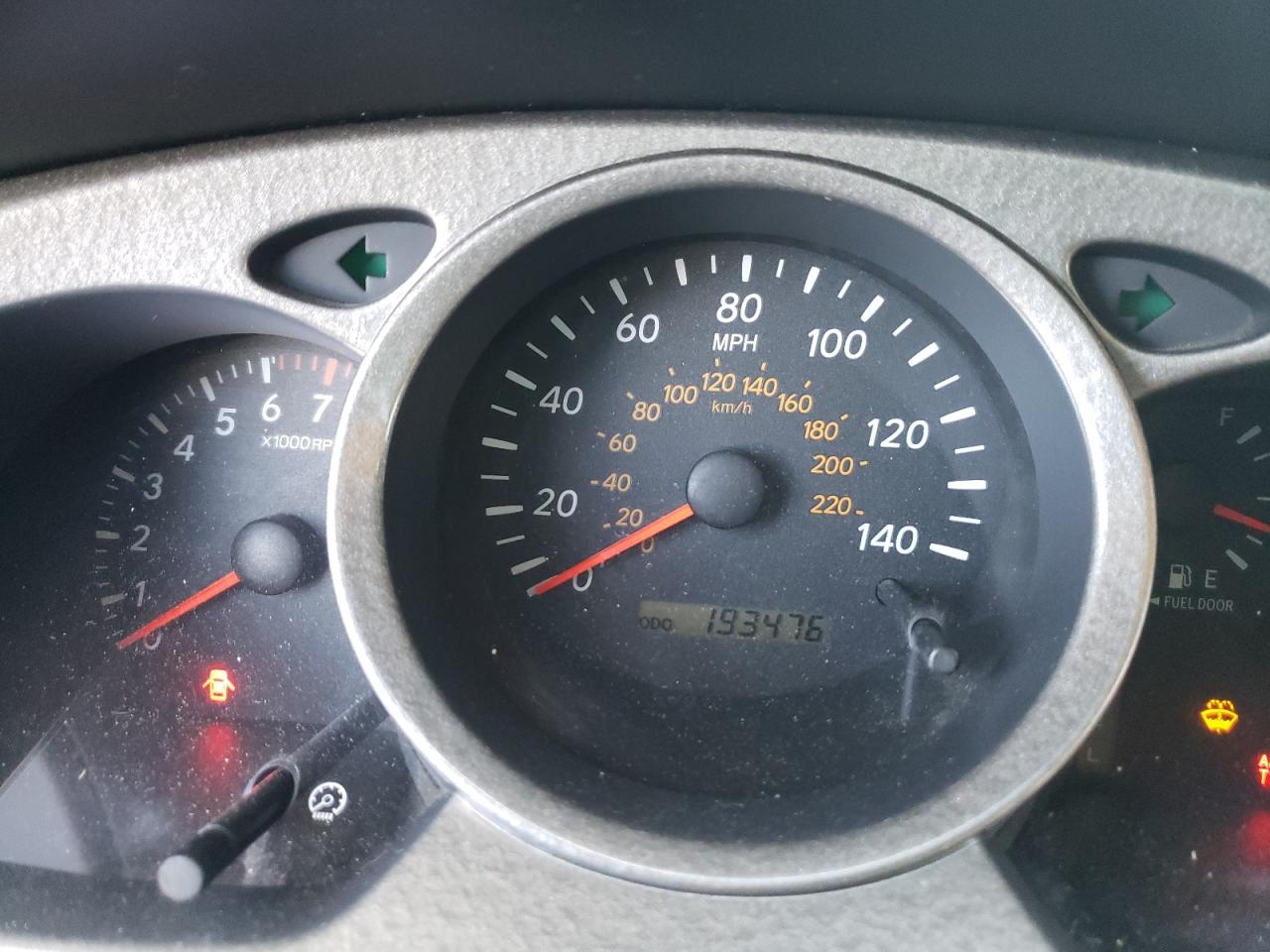 Photo 8 from auction – 2002 TOYOTA HIGHLANDER with VIN JTEHD21A720010792