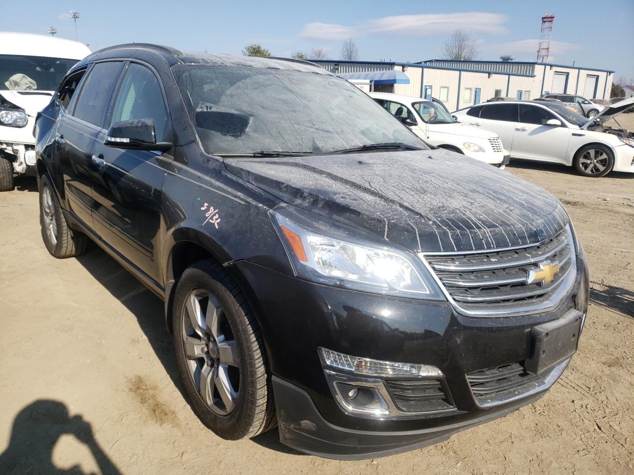 CHEVROLET TRAVERSE L 2017 with VIN 1GNKRGKD4HJ152514 - Photo from auction
