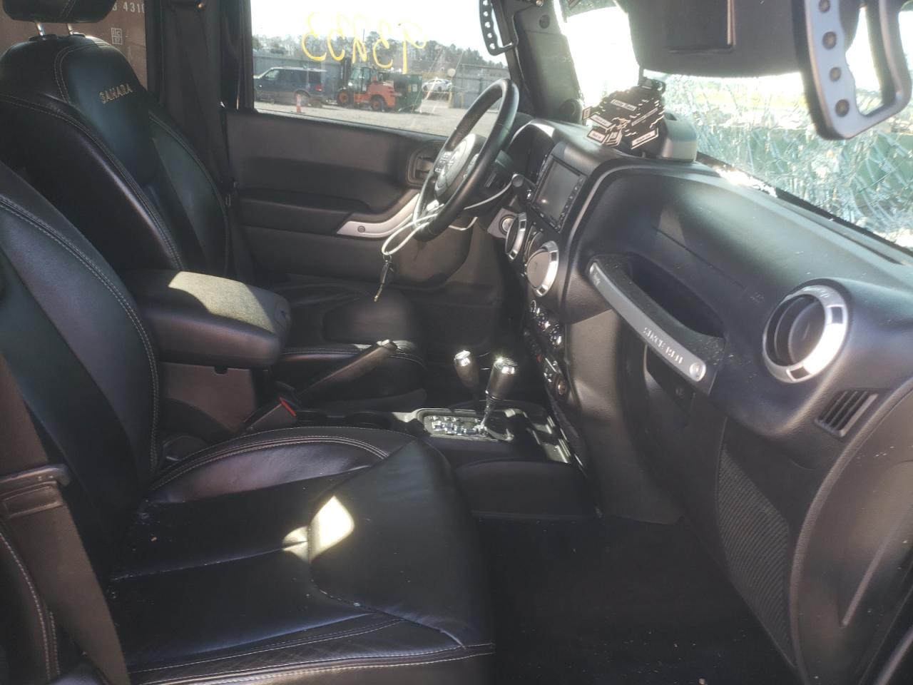 Photo 5 from auction – 2013 JEEP WRANGLER U with VIN 1C4BJWEGXDL511122