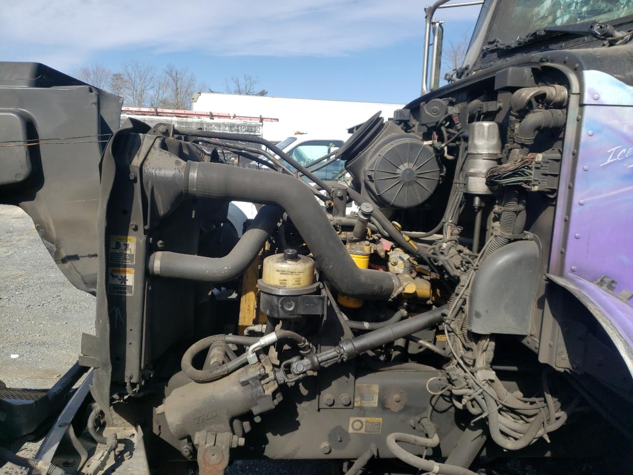Photo 7 from auction – 2006 PETERBILT 335 with VIN 2NPLHD7X36M630454