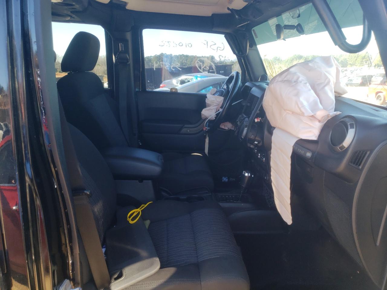 Photo 5 from auction – 2011 JEEP WRANGLER U with VIN 1J4BA3H13BL551104