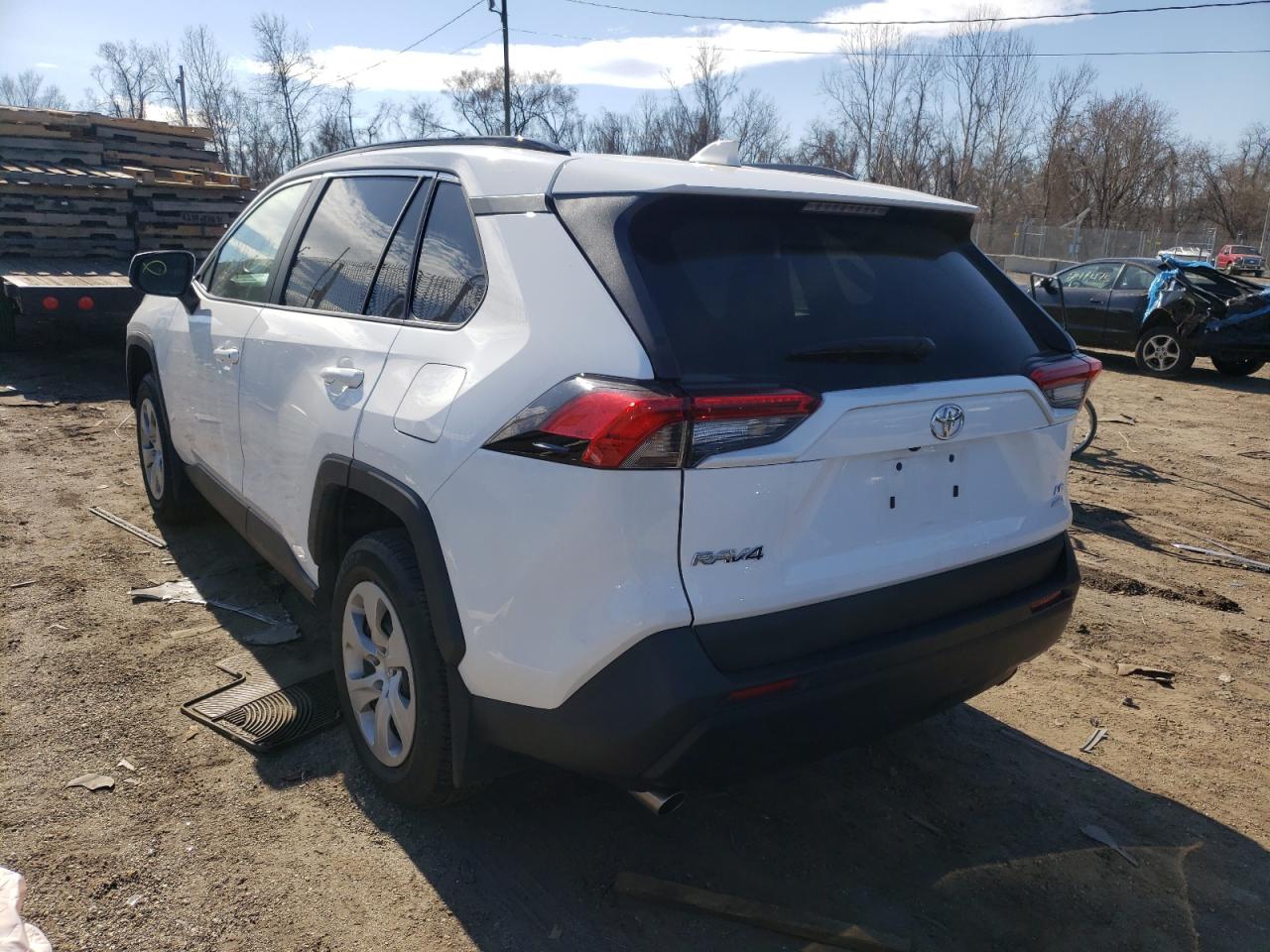 Zdjęcie 3 z aukcji – 2021 TOYOTA RAV4 LE z VIN 2T3F1RFV7MW157699