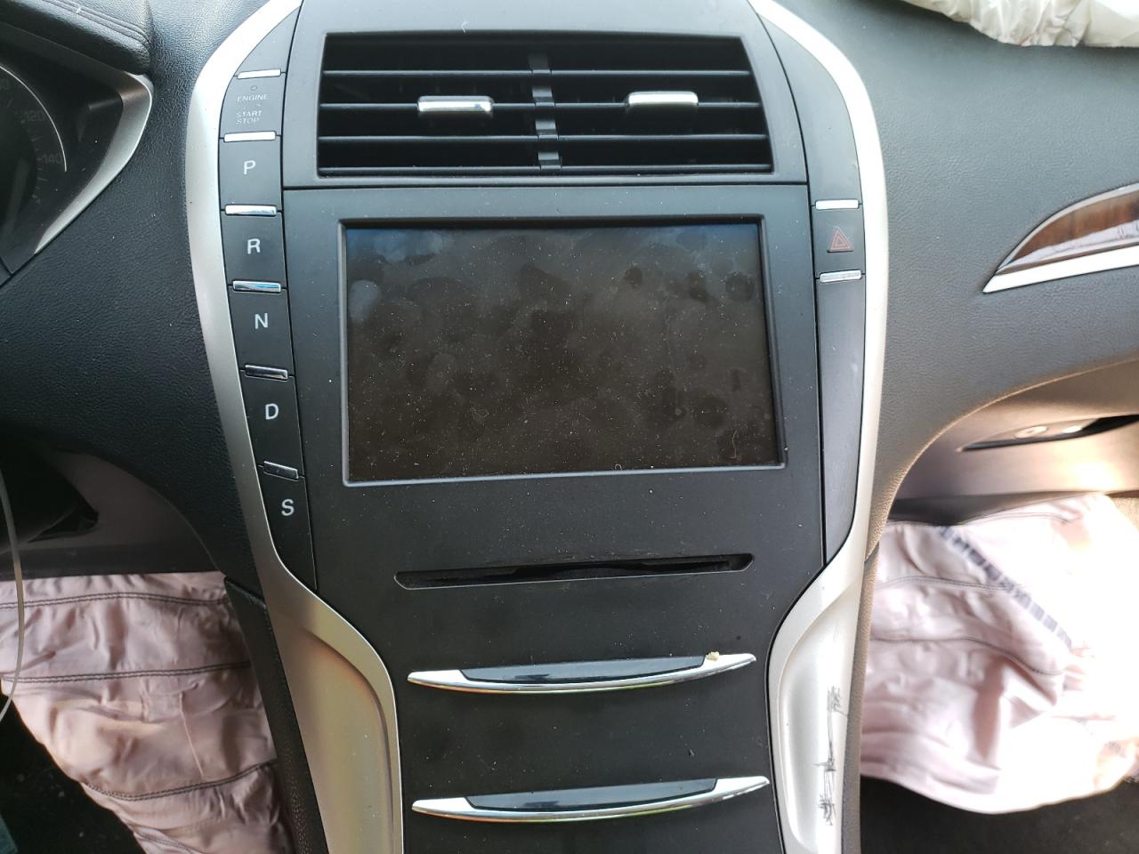 صورة رقم 9 من المزاد - 2016 LINCOLN MKZ مع VIN 3LN6L2GK0GR629431