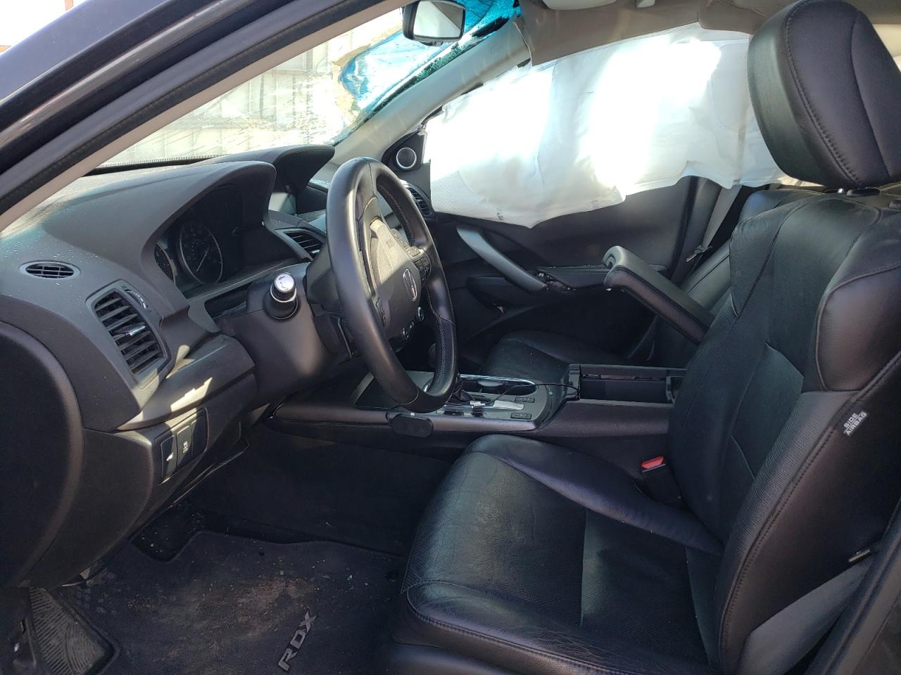Photo 5 from auction – 2015 ACURA RDX TECHNO with VIN 5J8TB4H58FL016292