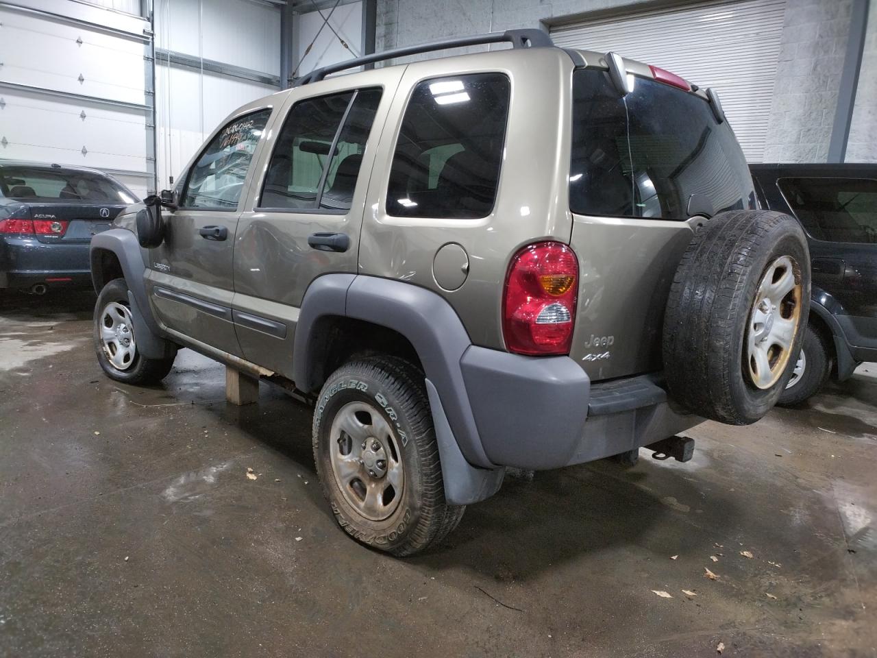 Photo 3 from auction – 2004 JEEP LIBERTY SP with VIN 1J4GL48K74W136271