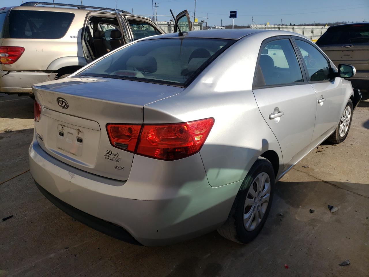 Foto 4 de la subasta – 2012 KIA FORTE EX con VIN KNAFU4A25C5551440