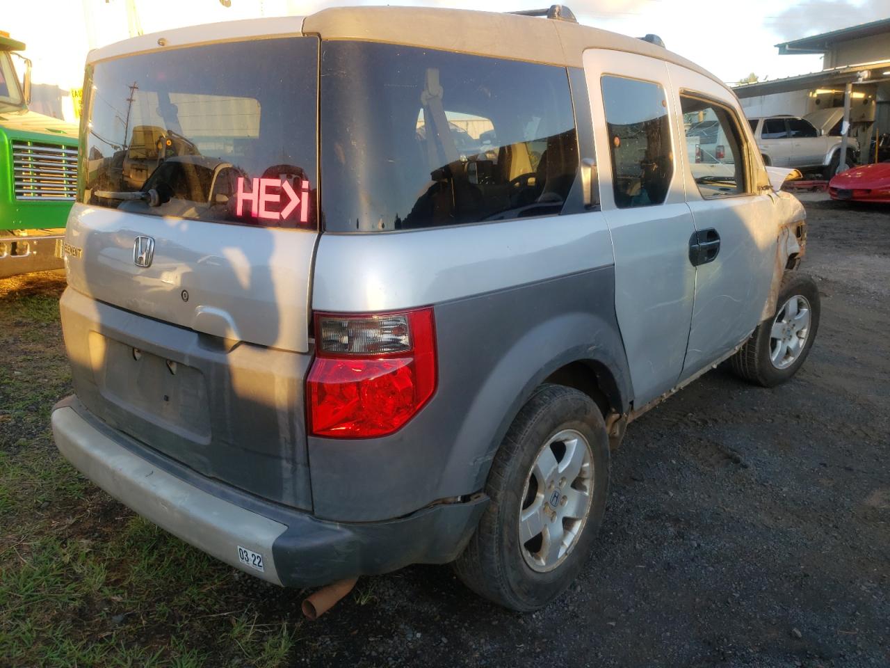 Photo 4 from auction – 2003 HONDA ELEMENT EX with VIN 5J6YH28503L039241