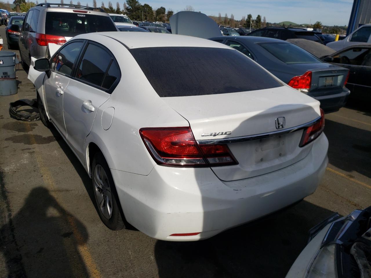 Photo 3 from auction – 2013 HONDA CIVIC LX with VIN 2HGFB2F52DH508931