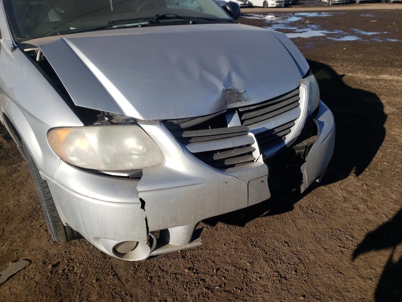 Photo 9 from auction – 2006 DODGE GRAND CARA with VIN 2D4GP44L16R807697