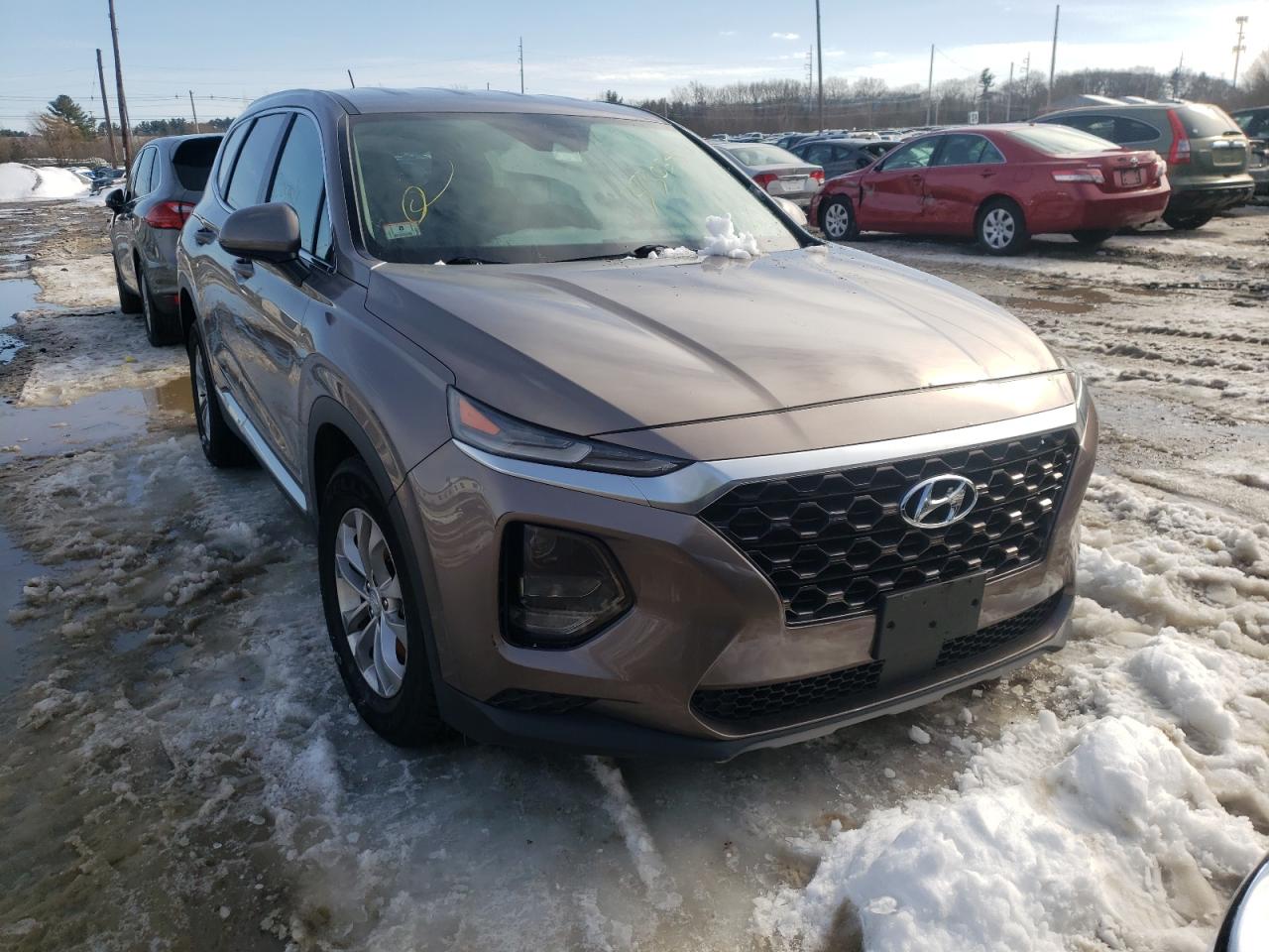 HYUNDAI SANTA FE S 2019 with VIN 5NMS2CADXKH022452 - Photo from auction