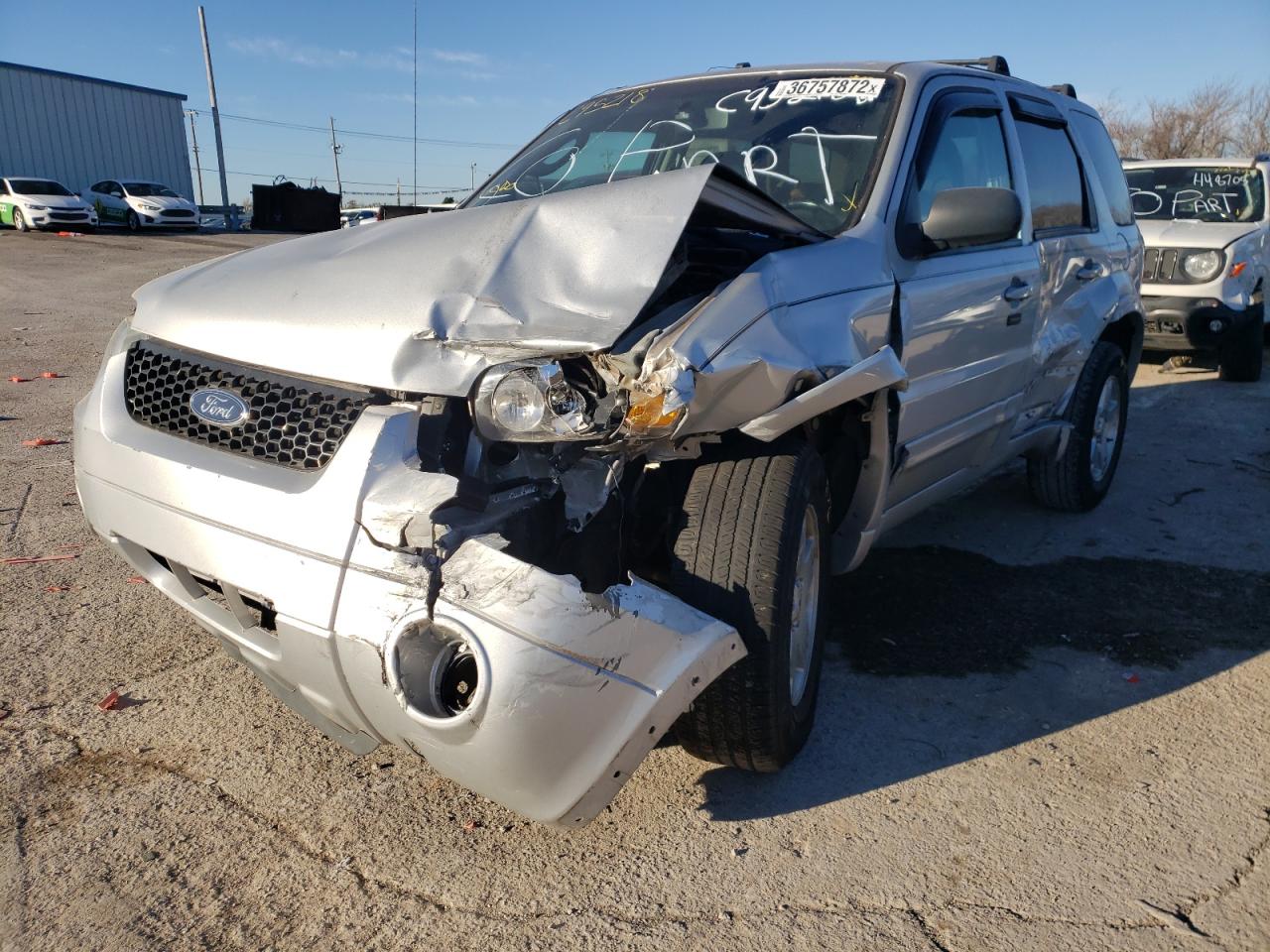 Photo 2 from auction – 2006 FORD ESCAPE LIM with VIN 1FMYU04146KC95218