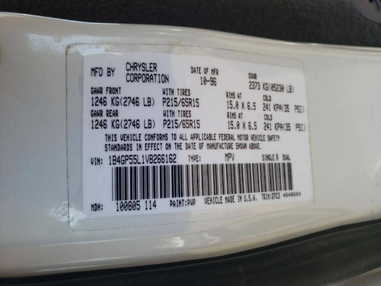 Photo 10 from auction – 1997 DODGE CARAVAN LE with VIN 1B4GP55L1VB266162