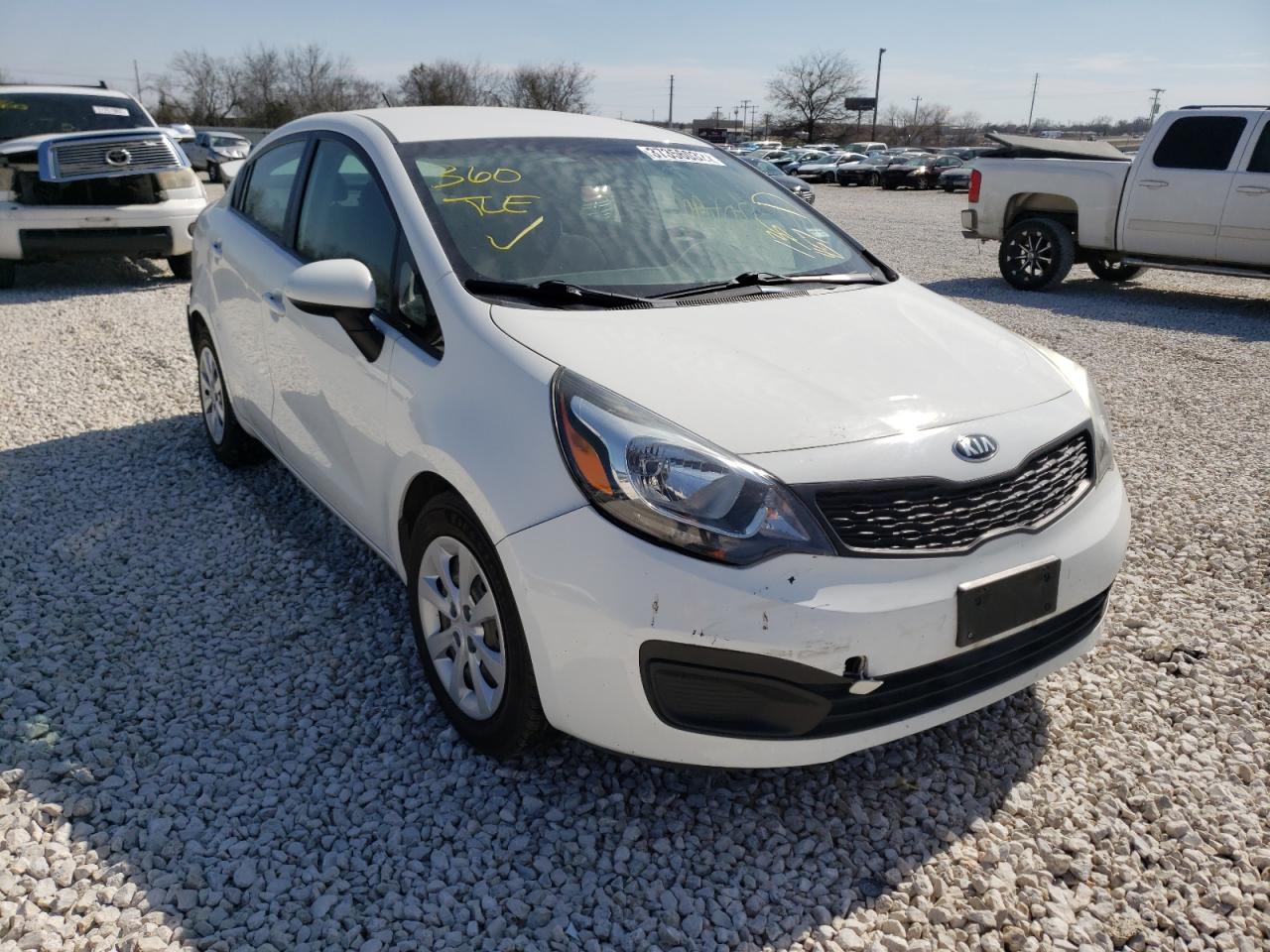 KIA RIO LX 2013 with VIN KNADM4A38D6135457 - Photo from auction