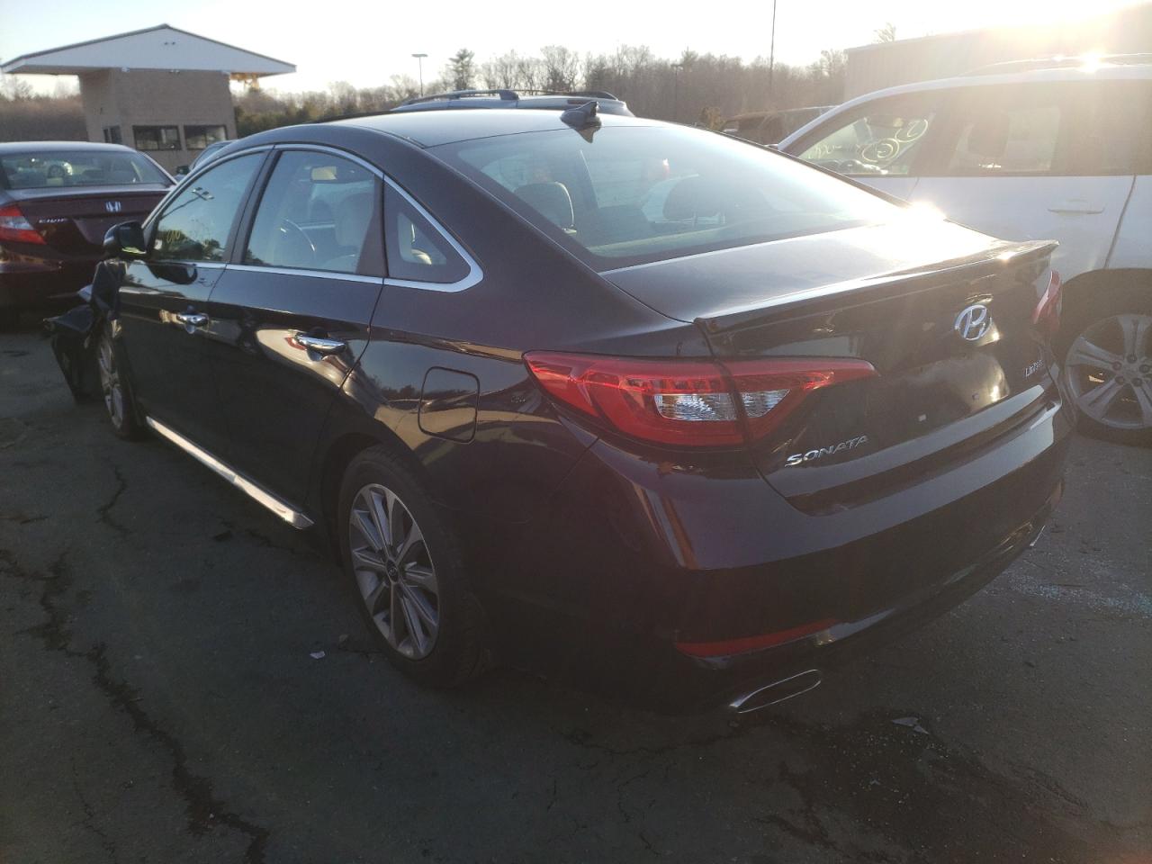 Photo 3 from auction – 2017 HYUNDAI SONATA SPO with VIN 5NPE34AF8HH574755