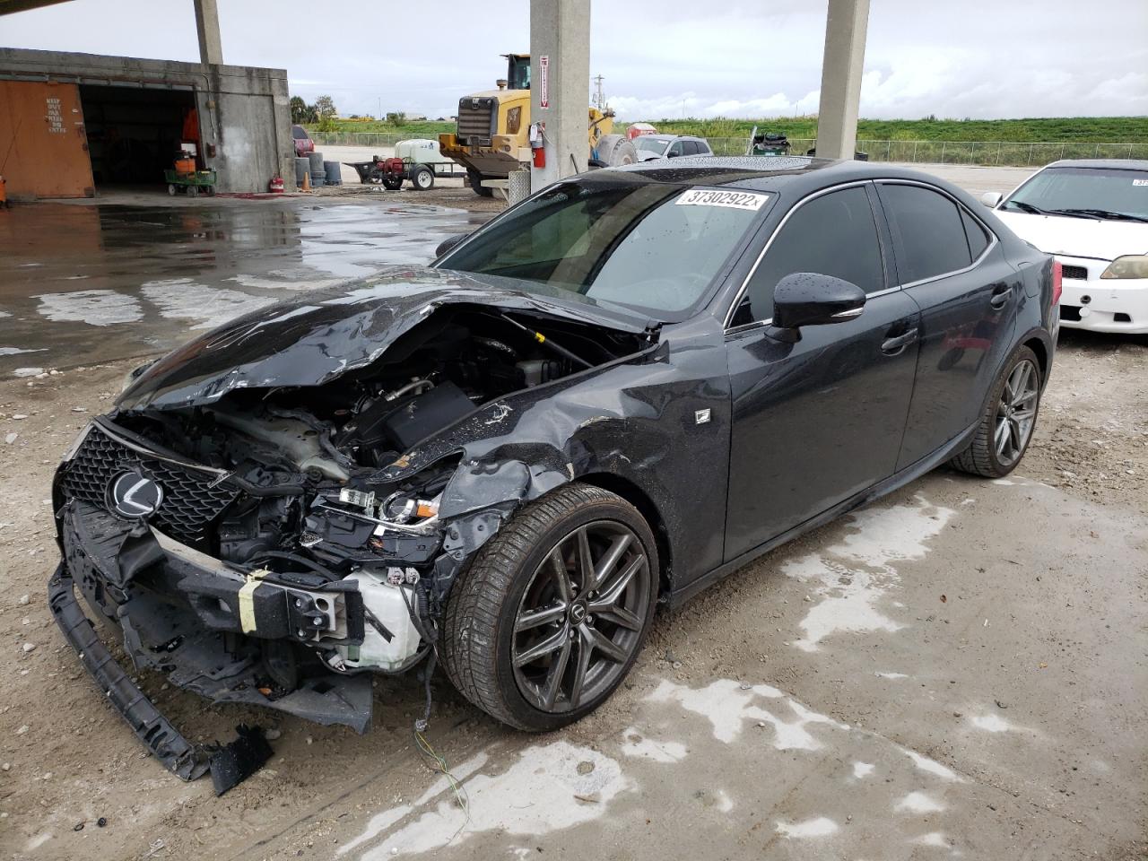 Photo 2 from auction – 2017 LEXUS IS 200T with VIN JTHBA1D20H5045072