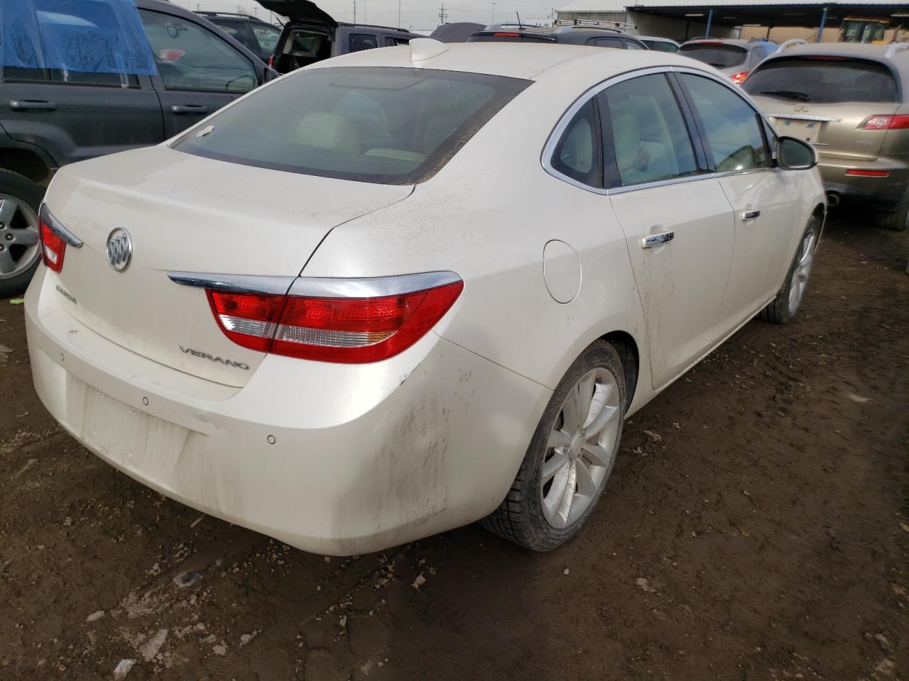 Photo 4 from auction – 2015 BUICK VERANO with VIN 1G4PS5SK4F4145687
