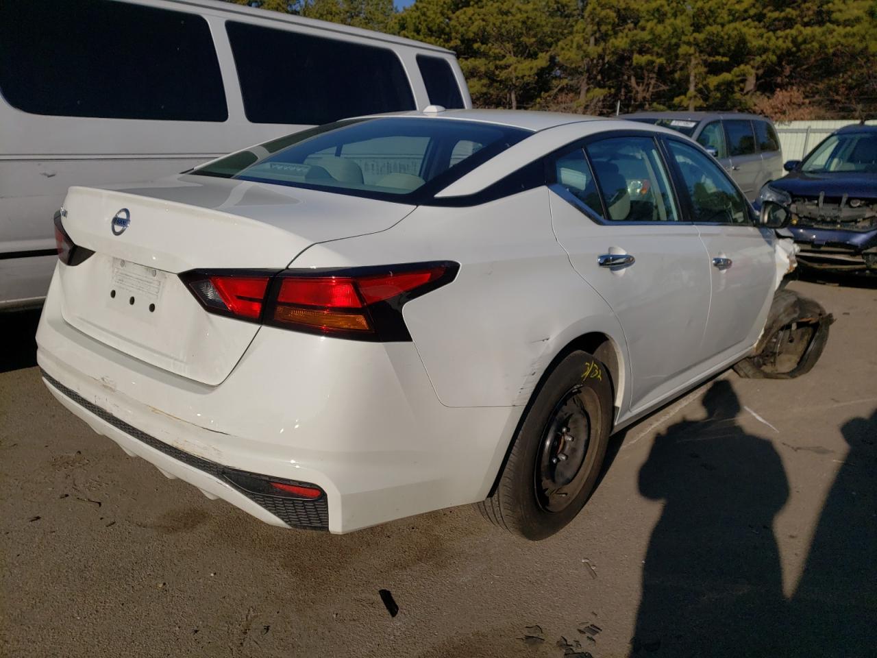 Photo 4 from auction – 2020 NISSAN ALTIMA S with VIN 1N4BL4BVXLC276291