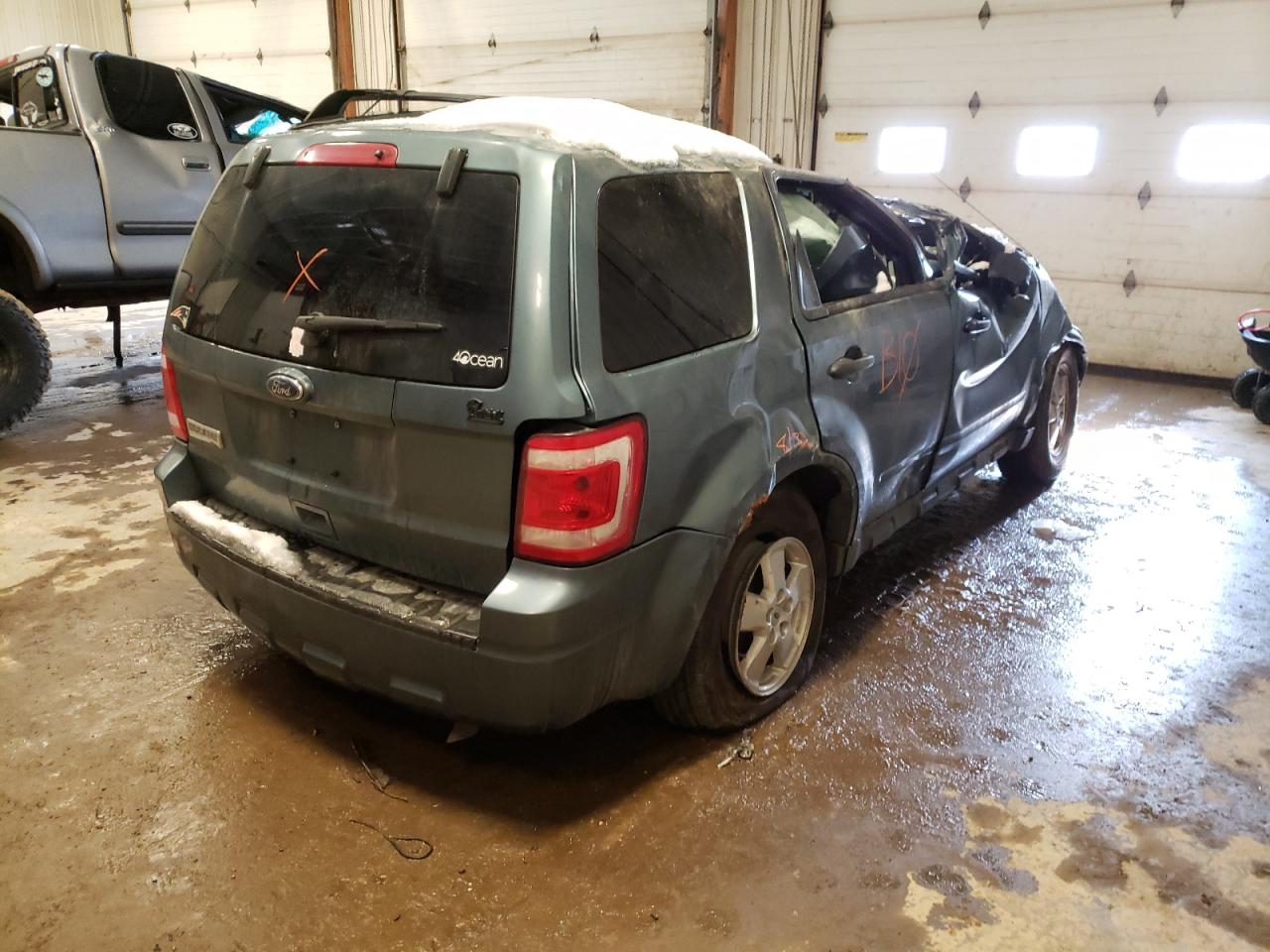Photo 4 from auction – 2011 FORD ESCAPE XLT with VIN 1FMCU9D75BKA03069