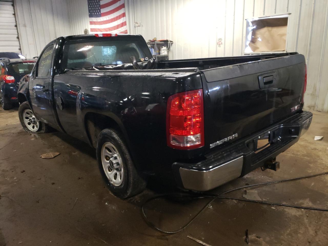 Photo 3 from auction – 2008 GMC SIERRA C15 with VIN 1GTEC14C48Z327032