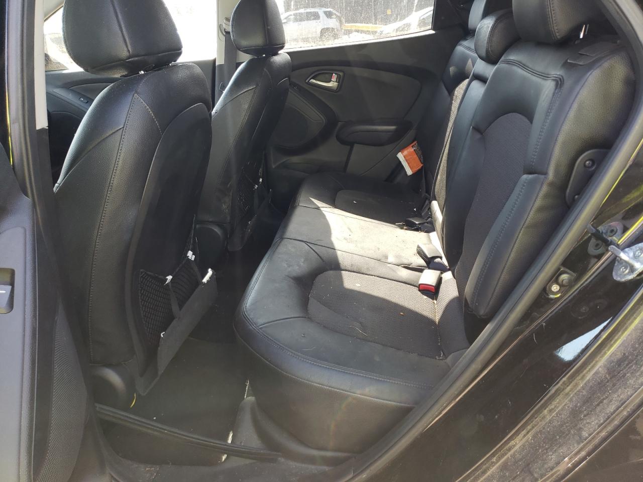 Photo 6 from auction – 2012 HYUNDAI TUCSON GLS with VIN KM8JUCAC5CU466633