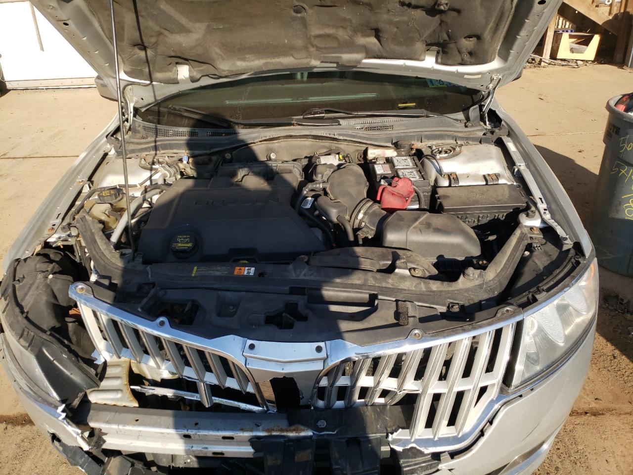 Photo 7 from auction – 2011 LINCOLN MKZ with VIN 3LNHL2JC2BR756247