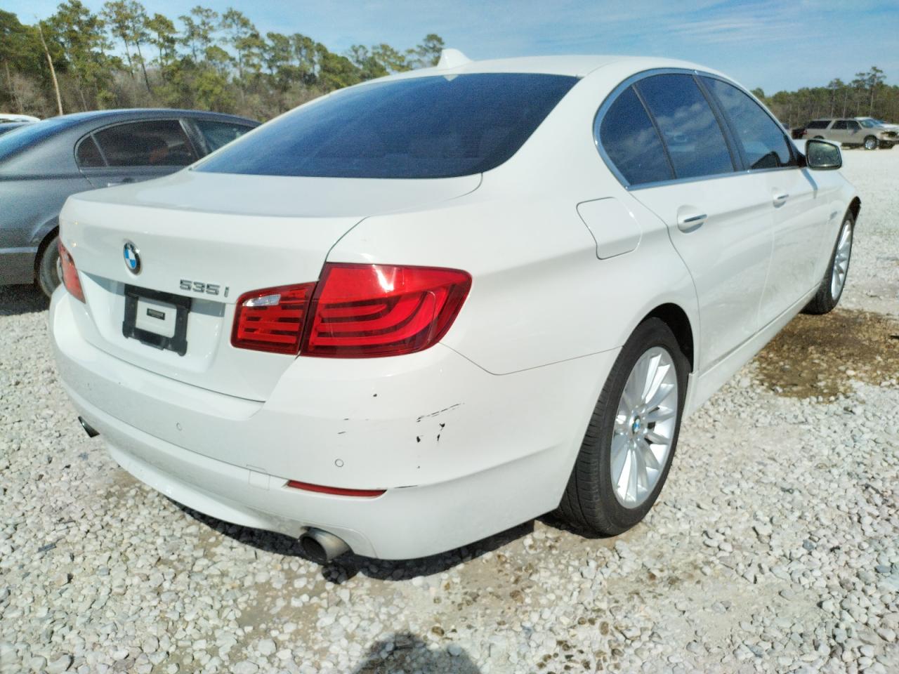 Photo 4 from auction – 2012 BMW 535 I with VIN WBAFR7C51CC812424