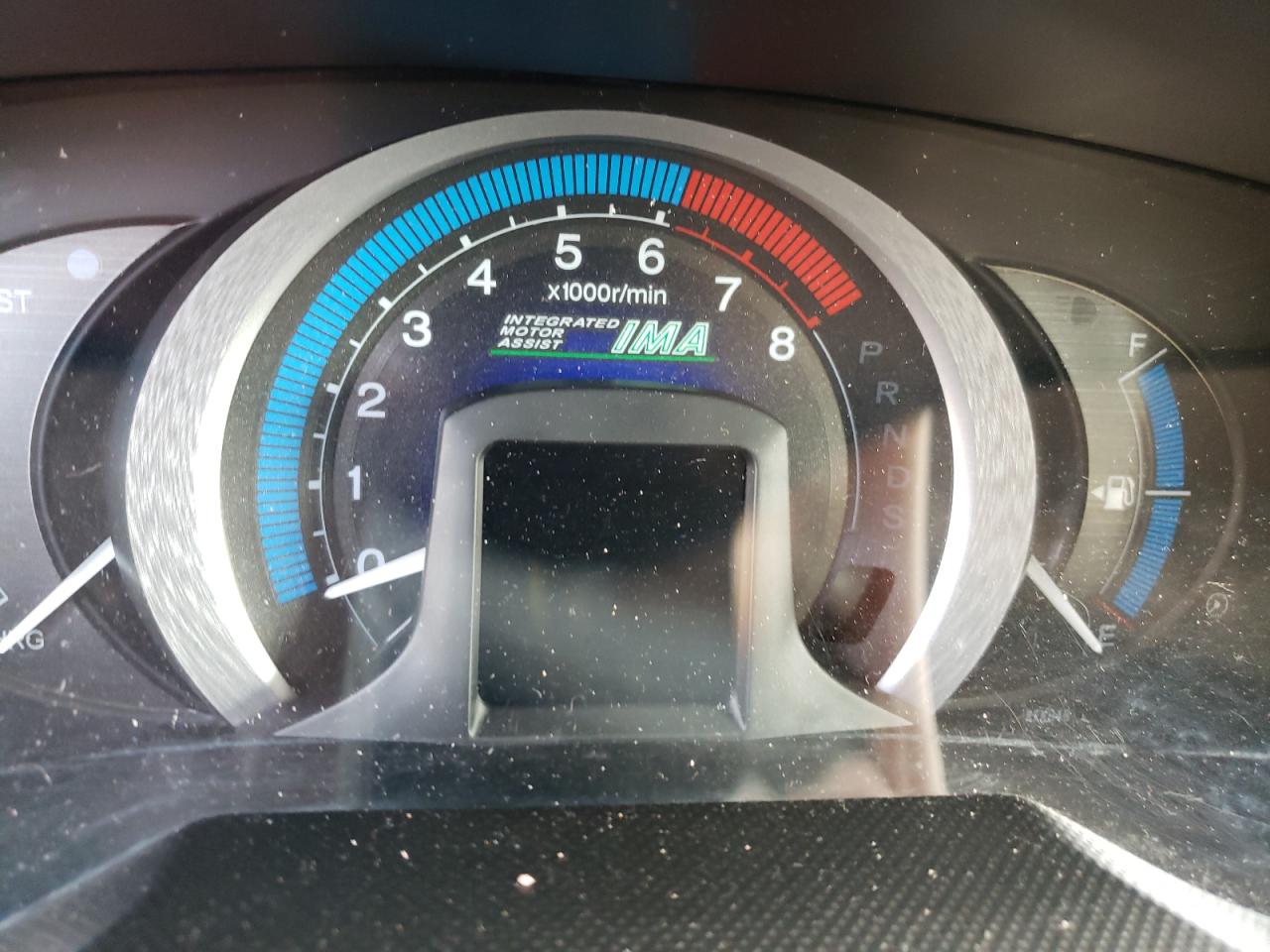 Photo 8 from auction – 2011 HONDA INSIGHT EX with VIN JHMZE2H74BS008730