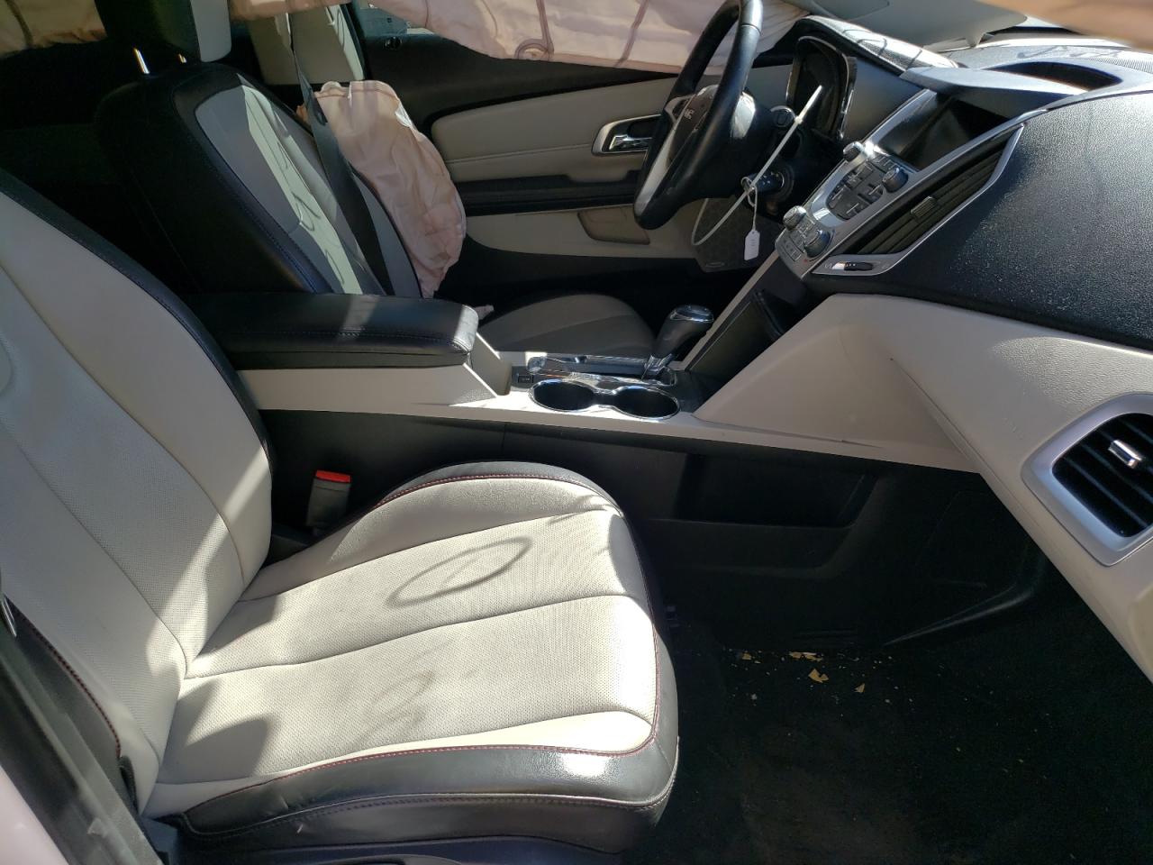 Photo 5 from auction – 2017 GMC TERRAIN SL with VIN 2GKFLPE37H6218697