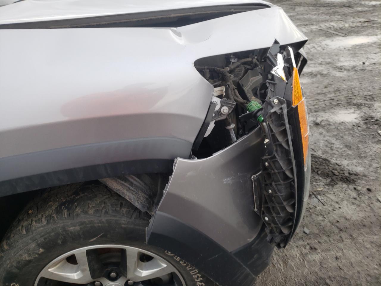Photo 9 from auction – 2018 JEEP CHEROKEE T with VIN 1C4PJMBB7JD569164