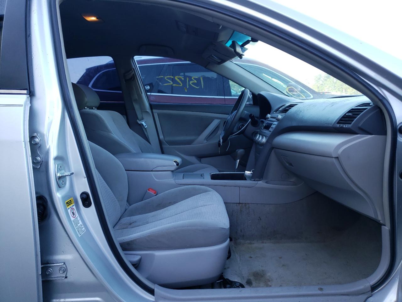 Photo 5 from auction – 2011 TOYOTA CAMRY BASE with VIN 4T1BF3EK3BU216628