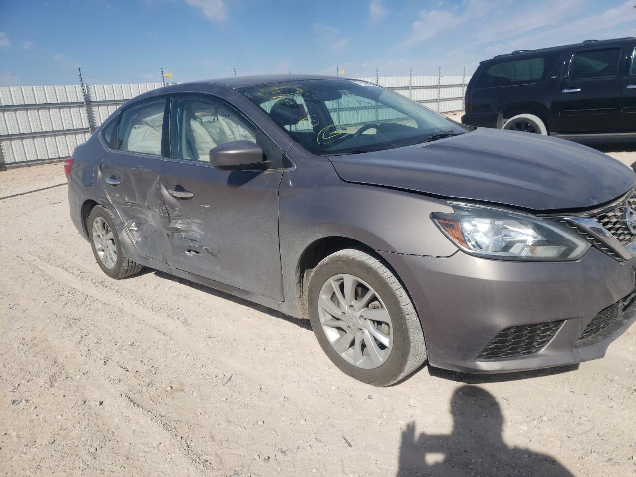 Photo 9 from auction – 2016 NISSAN SENTRA S with VIN 3N1AB7AP6GY239722