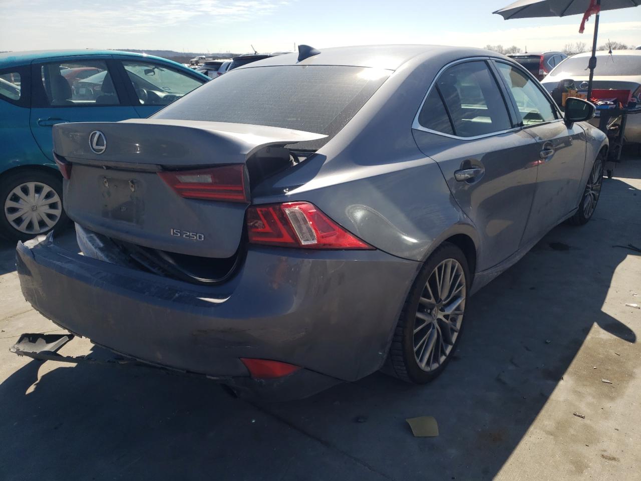 Photo 4 from auction – 2015 LEXUS IS 250 with VIN JTHBF1D25F5053313
