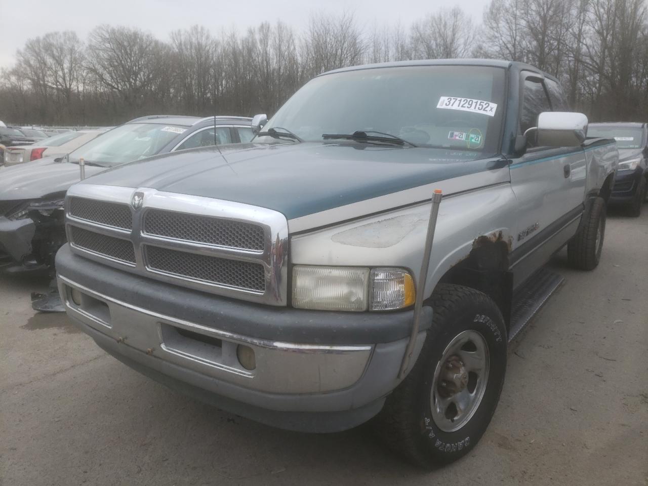Photo 2 from auction – 1996 DODGE RAM with VIN 3B7HF13Y7TG184619