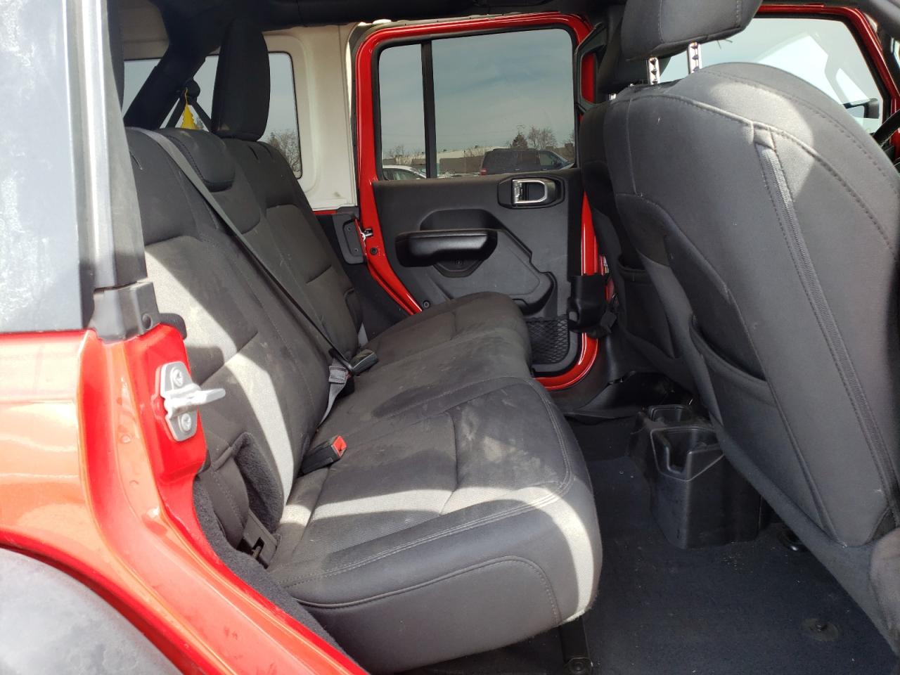 Photo 6 from auction – 2019 JEEP WRANGLER U with VIN 1C4HJXDN2KW624154