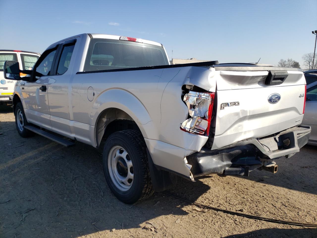 Photo 3 from auction – 2016 FORD F150 SUPER with VIN 1FTFX1EF1GKF56874