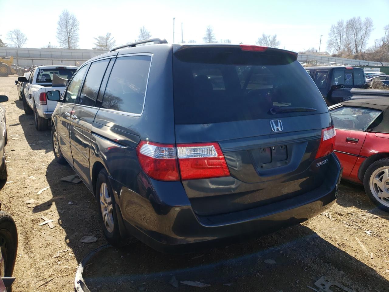 Photo 3 from auction – 2005 HONDA ODYSSEY EX with VIN 5FNRL38685B009367